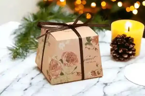 Floral gift box
